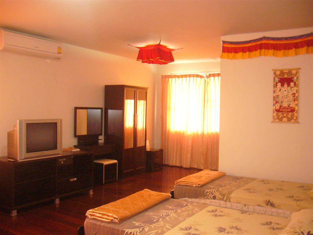 Himalaya Residence Bangkok Extérieur photo